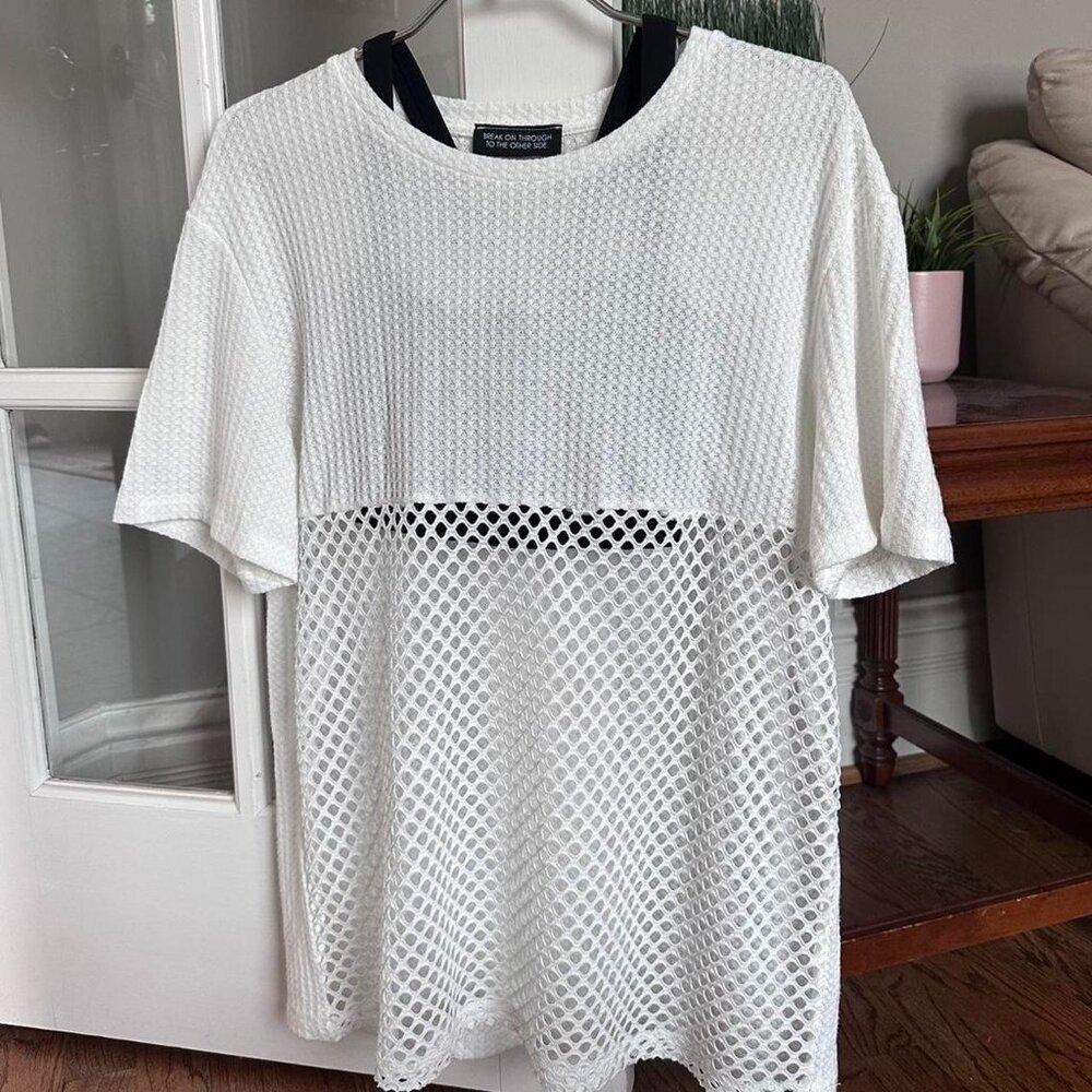 White mesh tee